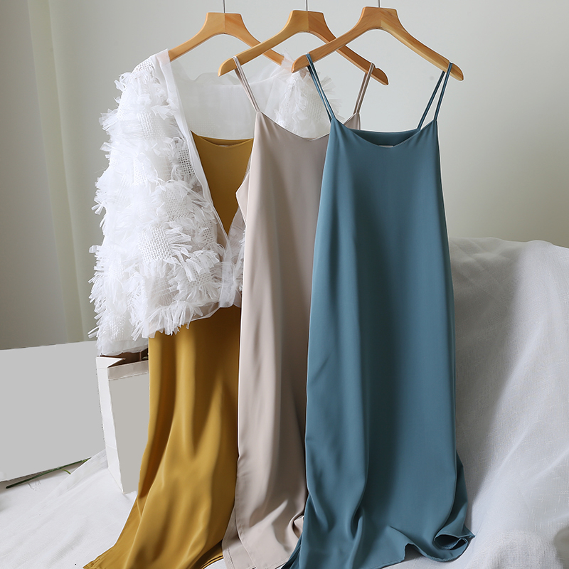 Casual Korean Women Solid Spaghetti Strap A-Line Dress Summer Vintage Vogue V-Neck Elegant Ladies Mid-Calf Dresses Vestidos, Blue solid dress
Casual Korean Women Solid Spaghetti Strap A-Line Dress Summer Vintage Vogue V-Neck Elegant Ladies Mid-Calf Dresses Vestidos, Blue solid dress