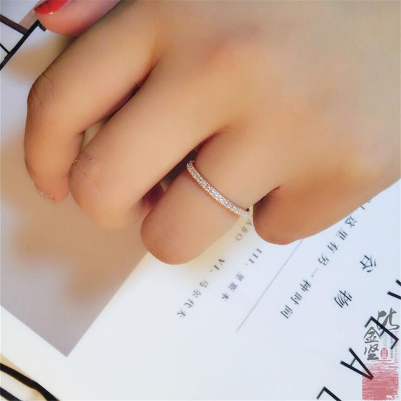 Hot Sale Sparkling Simple Luxury Jewelry 925 Sterling Silver Full White Sapphire CZ Diamond Party Sweet Cute Women Wedding Band Ring Gift
