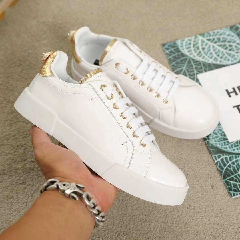 Fashion Men Women Luxury designer shoes Real Leather portofino sneakers Rubber sole italy casual brand shoes designer size with box 35-46, White;red
Fashion Men Women Luxury designer shoes Real Leather portofino sneakers Rubber sole italy casual brand shoes designer size with box 35-46, White;red