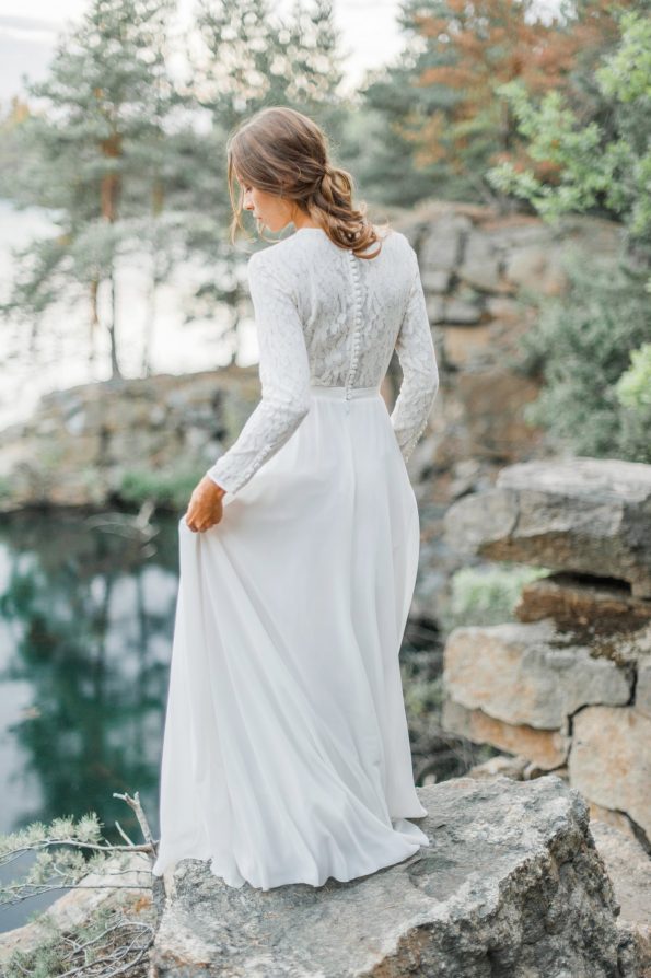 2020 Modest West Country Wedding Dresses A Line Jewel Neck Long Sleeve Bohemian Wedding Dress Custom Made Elegant Vestidos De Novia