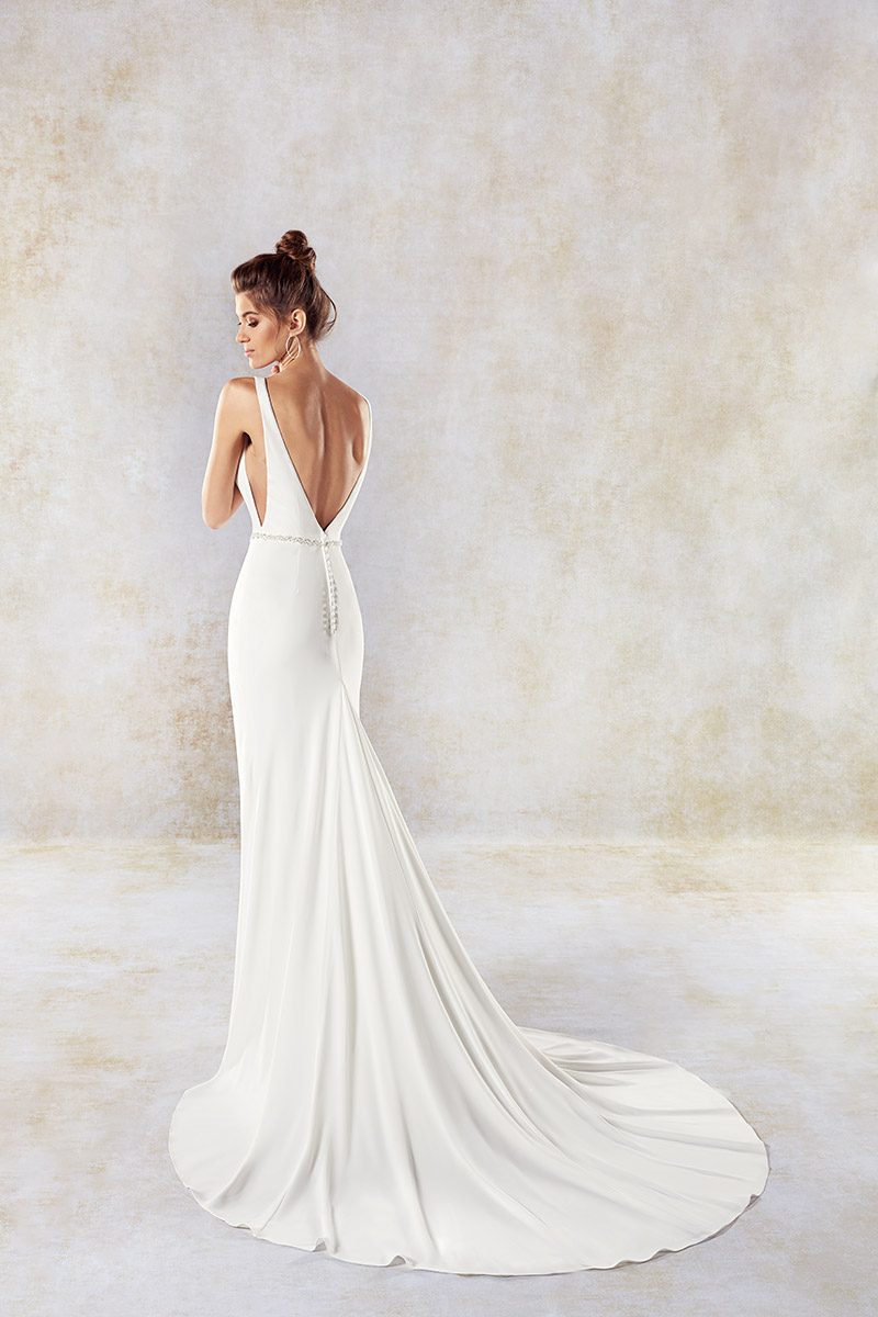 Eddy K Mermaid Wedding Dresses With Wrap 2019 V Neck Crystals Beaded Sash Beach Wedding Dress robe de mariée Backless Bridal Gowns