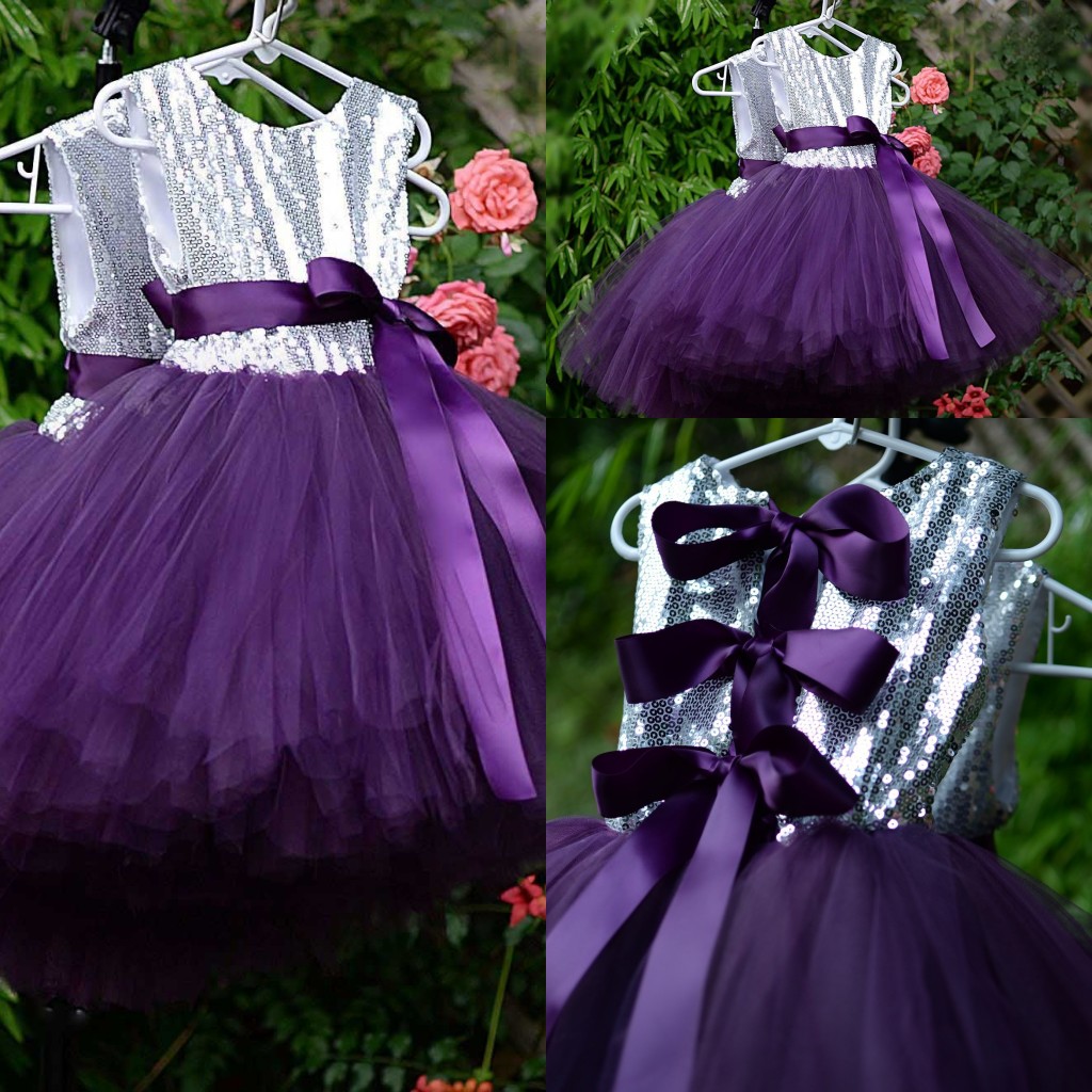 Lovely Ball Gown Flower Girl Dress Jewel Neck Sleeveless Tulle Lace Sequins Tiers Wedding Dress Floor Length Girl's Birthday Part, Royal blue
Lovely Ball Gown Flower Girl Dress Jewel Neck Sleeveless Tulle Lace Sequins Tiers Wedding Dress Floor Length Girl's Birthday Part, Royal blue
