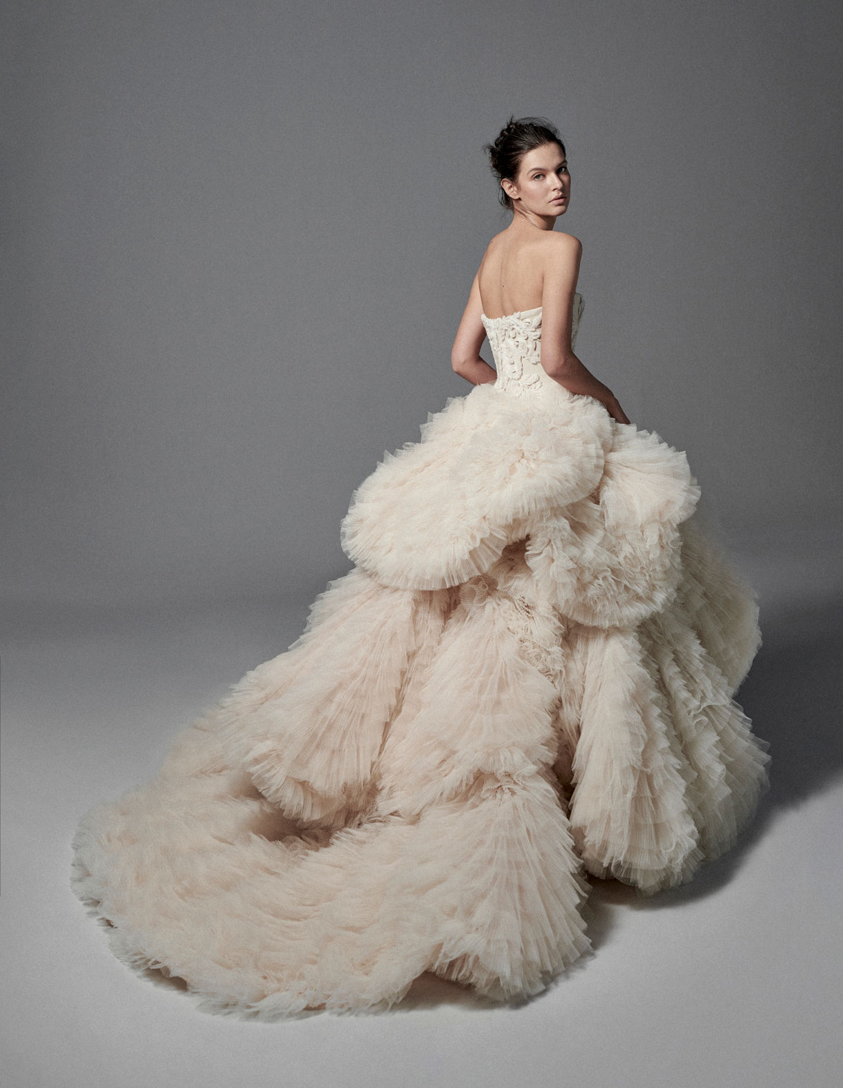 2020 Krikor Jabotian High Low Wedding Dresses Embroidery Ruffles Tiered Skirts Beach Wedding Dress Custom Made Luxury Church Abiti Da Sposa