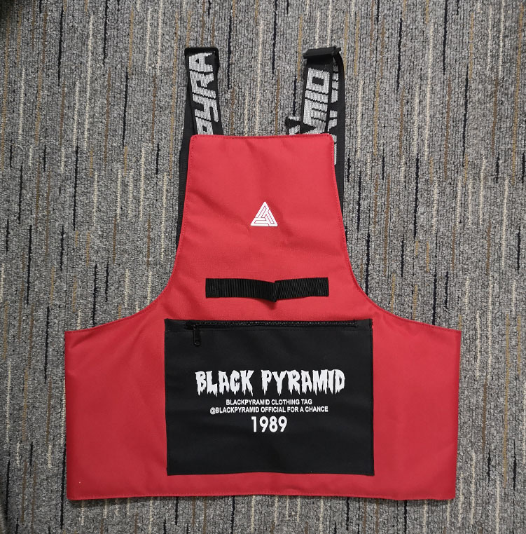 hiphop rapperMen Coat Sleeveless Jacket Casual Chinese character Vest Coat High Street Pockets Vests Cargo Waistcoat Zipper Military Jacket
hiphop rapperMen Coat Sleeveless Jacket Casual Chinese character Vest Coat High Street Pockets Vests Cargo Waistcoat Zipper Military Jacket