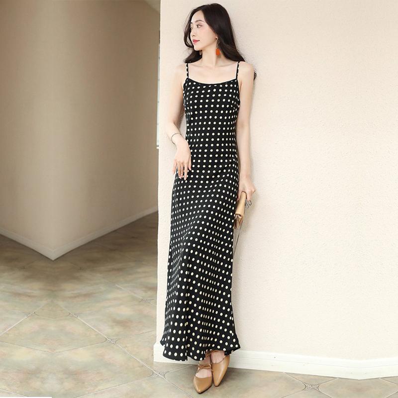 2020 New Summer Women Elegant Chiffon Polka Dot Long Dress Office Lady Vintage Spaghetti Strap Plus Size 4XL Dress Vestidos T61, Burgundy
2020 New Summer Women Elegant Chiffon Polka Dot Long Dress Office Lady Vintage Spaghetti Strap Plus Size 4XL Dress Vestidos T61, Burgundy