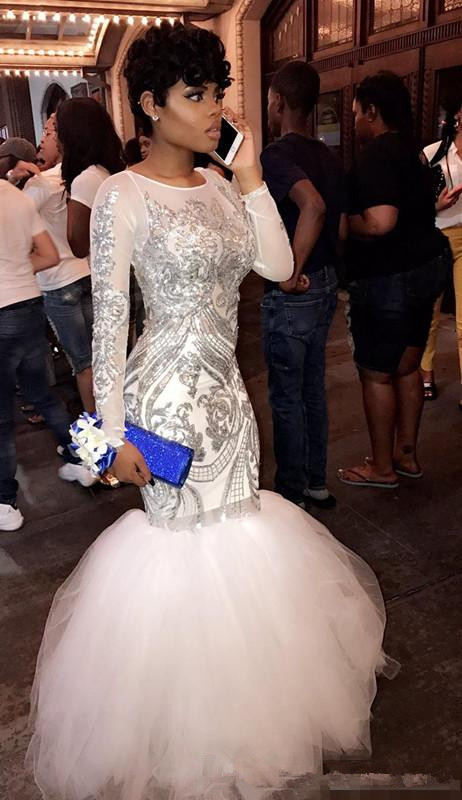 Long Sleeve Mermaid Evening Pageant Dresses 2019 Jewel Neck Silver Lace Applique Backless Arabic African Trumpet Occasion Prom Wear Gowns