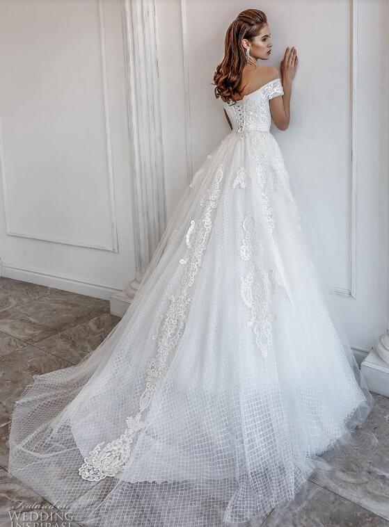 2019 Designer Wedding Dresses robe de mariée 2019 Off Shoulder Lace Applique Tulle Beach Wedding Dress Lace Up Sexy Bridal Gowns Cheap
