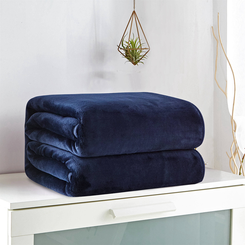 Dark blue Solid Color Bedding Bed Blanket Fleece Blankets For Bed Throw Blanket King Size 200x230cm Machine Washable Bedspread
Dark blue Solid Color Bedding Bed Blanket Fleece Blankets For Bed Throw Blanket King Size 200x230cm Machine Washable Bedspread