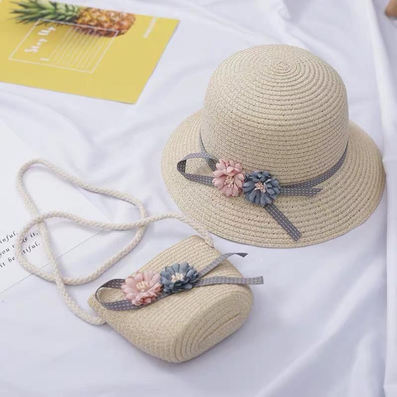 Children's Hat Children Sun-resistant Korean-style Princess Beach College Style Straw Hat Summer Baby Fisherman Summer Girls, Bag beige
Children's Hat Children Sun-resistant Korean-style Princess Beach College Style Straw Hat Summer Baby Fisherman Summer Girls, Bag beige