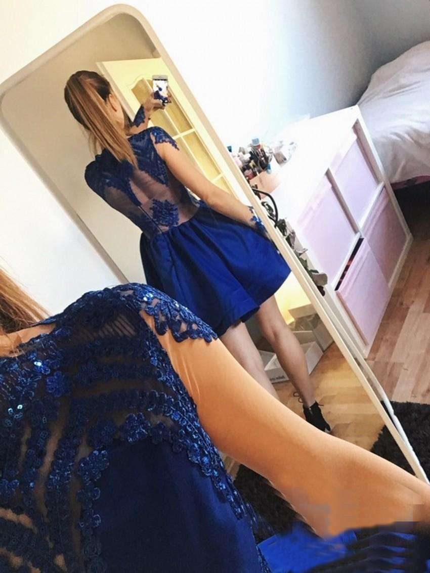Royal blue Homecoming Dresses Short High School Junior Prom Dresses Satin Jewel Neck Long Sleeves Party Cocktail Dresses