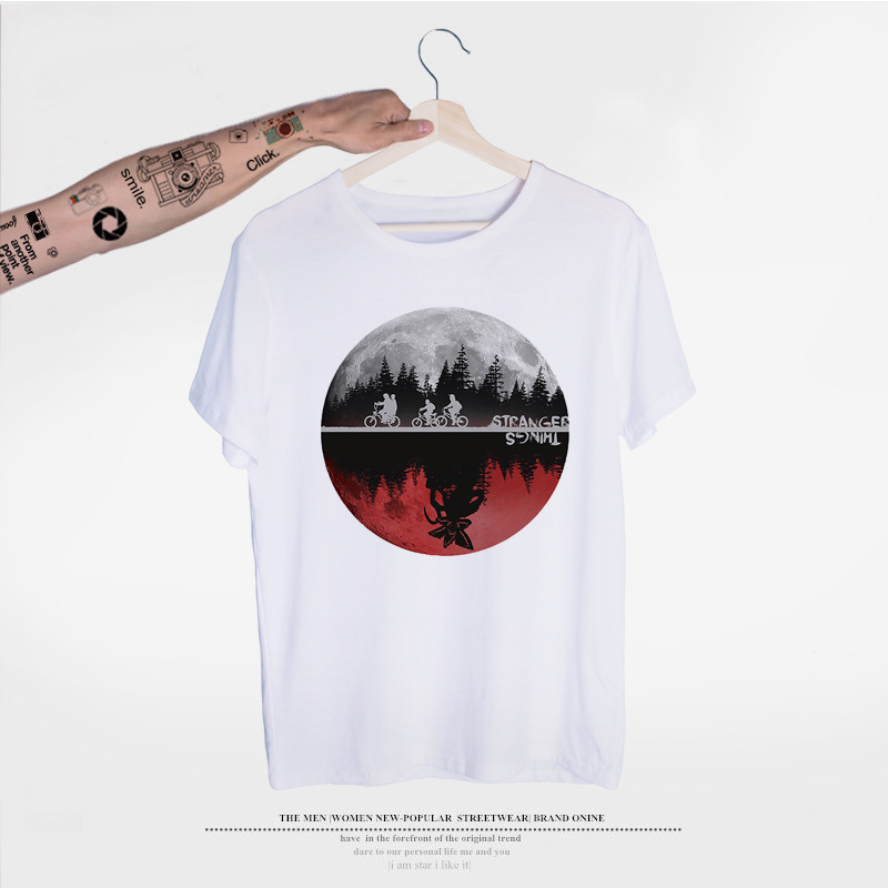 Brand Designer Funny Design Two-worlds Men' T-shirt Cotton Round Tee Shirt Hip Hop Streetwear Stranger Things T Shirt Male Wholesale
Brand Designer Funny Design Two-worlds Men' T-shirt Cotton Round Tee Shirt Hip Hop Streetwear Stranger Things T Shirt Male Wholesale