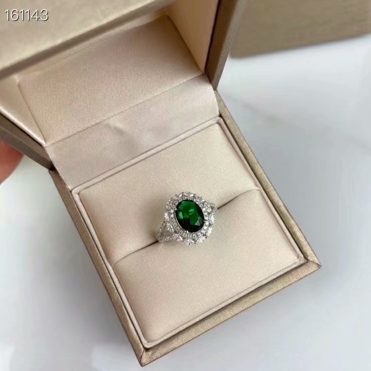 New spot emerald ring green 18karat gold inlaid emerald zircon inlaid superior green zircon