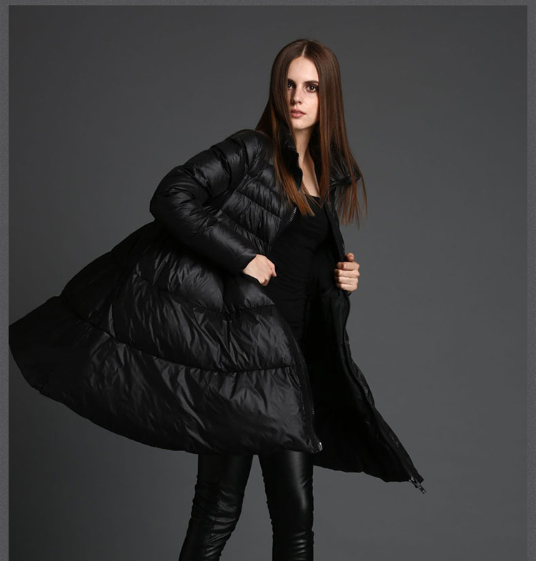 New black high quality white duck down coat women's large size loose thick warm down jacket
New black high quality white duck down coat women's large size loose thick warm down jacket