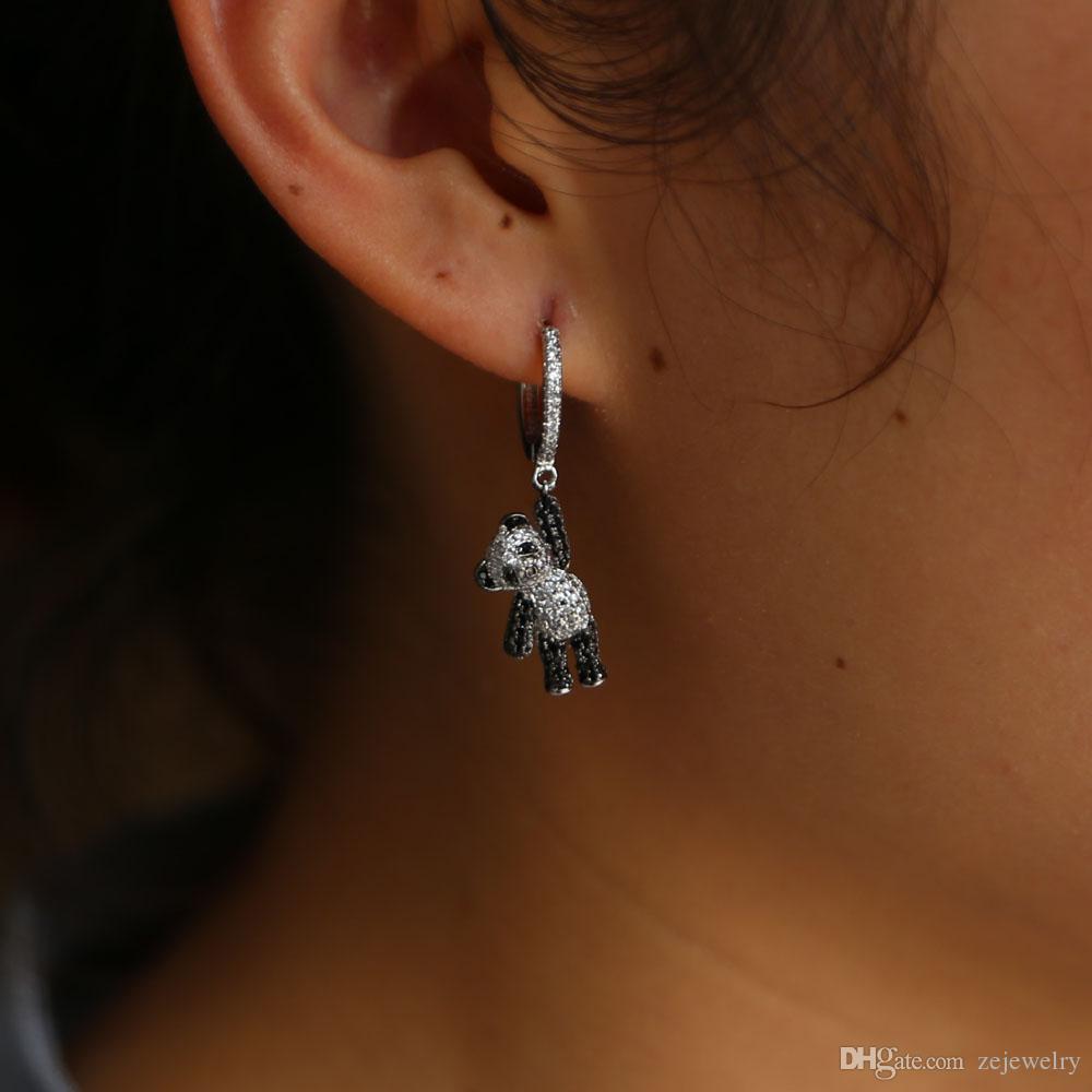 2018 Free shipping Korea New Fashion Cartoon Cute Panda Metal Earring with clear tiny CZ For Women lovely girl Animal earring Luxury Jewelry