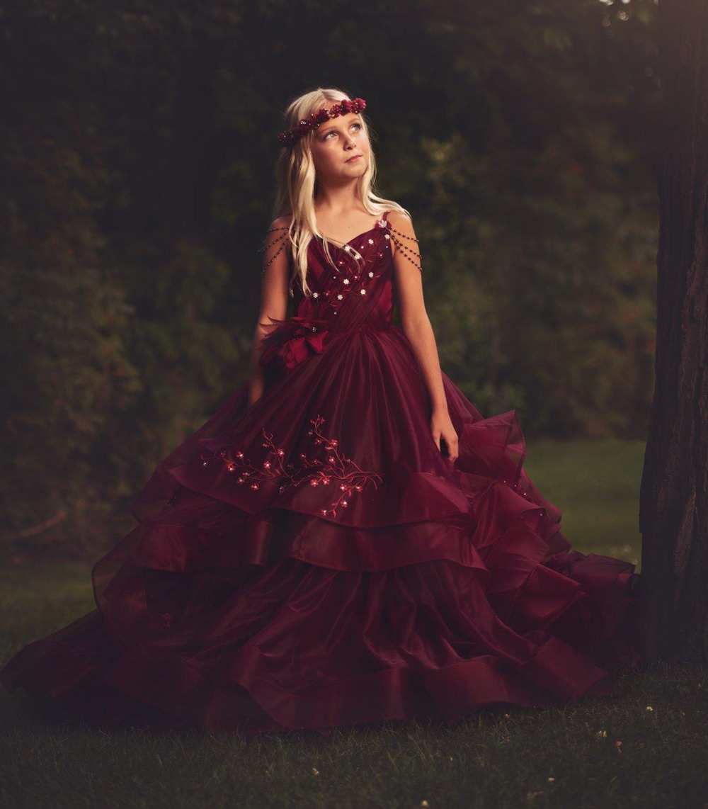 2020 Flower Girl Dresses V Neck Appliqued Beaded Pearl Sleeveless Girl Pageant Gowns Hand Made Flower Ruffle Tiered Skirts Birthday Gowns
