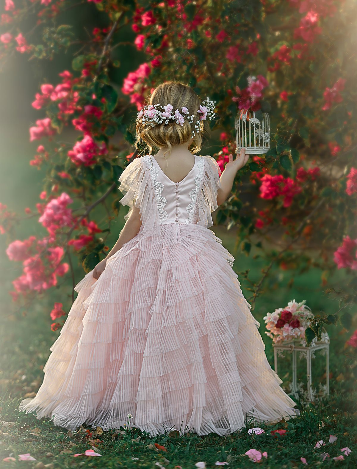 2019 Pink Beach Flower Girl Dresses Jewel Neck Boho First Communion Dress For Little Girl Cap Sleeves A-Line Cheap Kids Wedding Dress