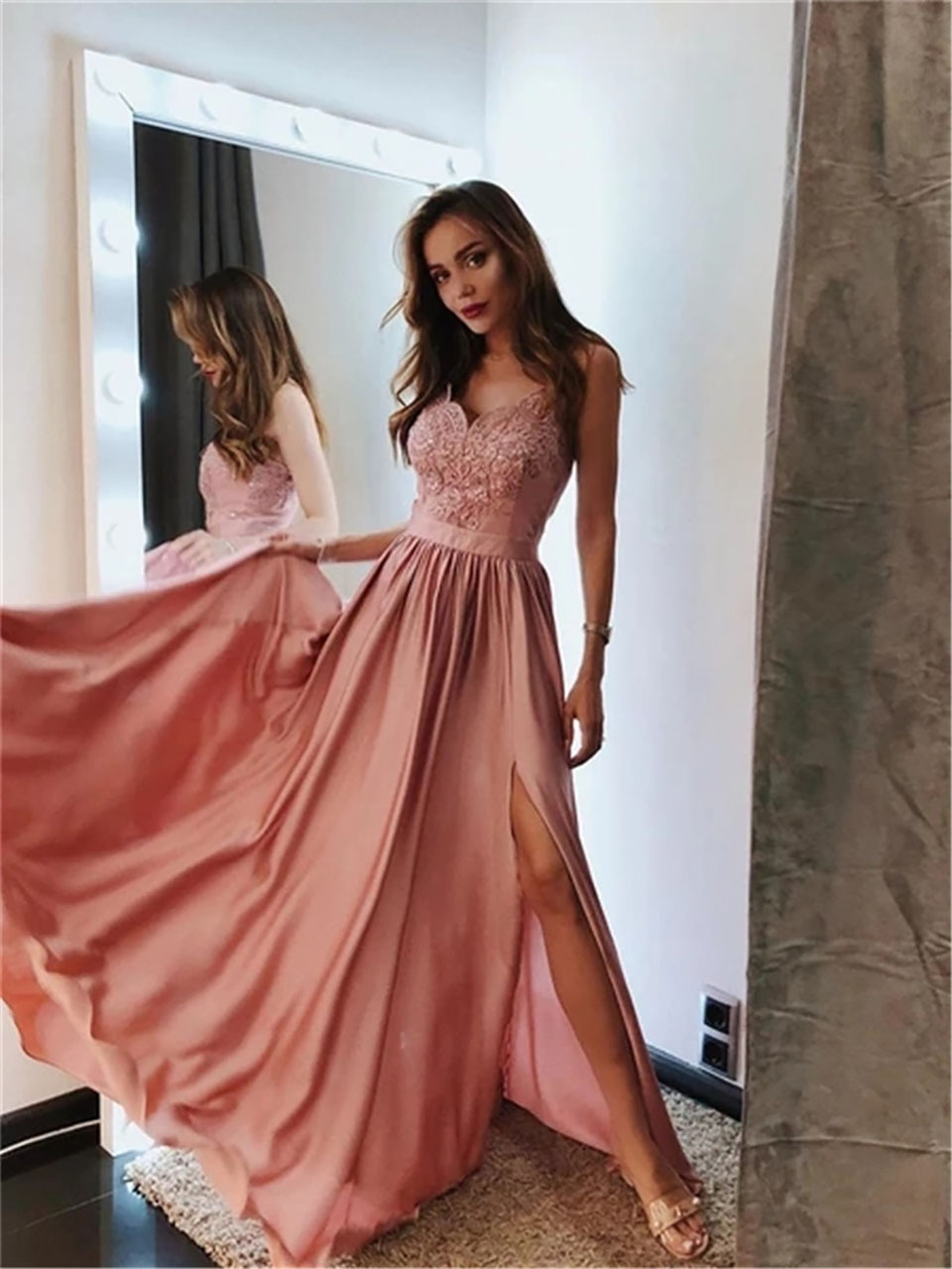 Bestidos De Gala Sexy Open Back Lace Prom Dresses Long Spaghetti Straps Side Slit Long Party Dresses vestido De Festa Longo