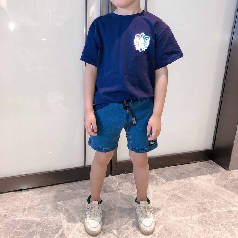 Boys T-shirts Childrens Summer Tops Boys Reflective Short-Sleeved T-shirts Kids Geometric Print Novelty Shirts 2020 New Style New Clothing, Blue 
Boys T-shirts Childrens Summer Tops Boys Reflective Short-Sleeved T-shirts Kids Geometric Print Novelty Shirts 2020 New Style New Clothing, Blue