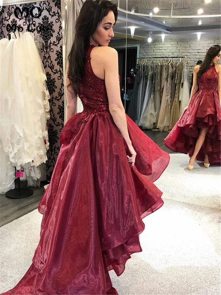Setwell Hi-Lo A-line Prom Dresses Sleeveless Burgundy Lace Appliques Beaded Pleated Organza For Formal Evening Dresses