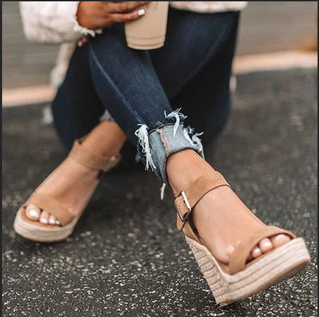 EOEODOIT Summer High Wedges Heel Sandals Fashion Open Toe Platform Elevator Women Leather Serpentine Shoes Plus Size Pumps 2019 CJ191220