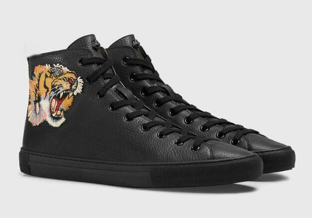 New High Quality Leather Mens Casual Shoes Flat Hi-Top Sneakers Black White Tiger Head Snake Women designer boots #273, Red
New High Quality Leather Mens Casual Shoes Flat Hi-Top Sneakers Black White Tiger Head Snake Women designer boots #273, Red
