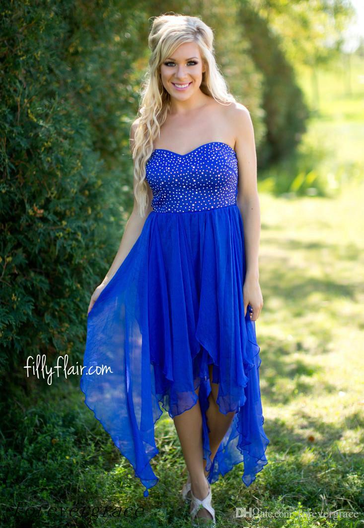 2019 Latest Royal Blue Chiffon Short Bridesmaid Dress Summer Garden Boho Bohemian Wedding Guest Maid of Honor Gown Plus Size Custom Made
2019 Latest Royal Blue Chiffon Short Bridesmaid Dress Summer Garden Boho Bohemian Wedding Guest Maid of Honor Gown Plus Size Custom Made