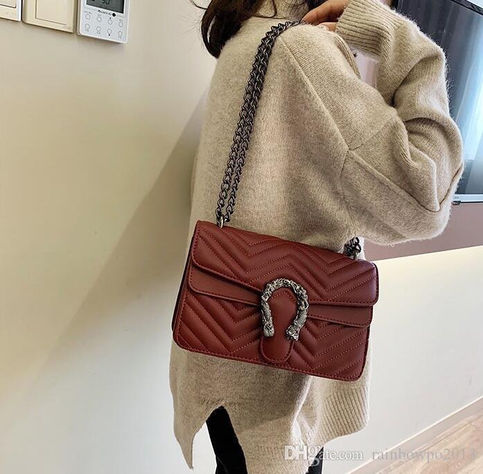 Factory wholesale women shoulder bag elegant atmospheric plaid womens handbags Joker solid color striped messenger bags street fashion leather handbag 5 colors
Factory wholesale women shoulder bag elegant atmospheric plaid womens handbags Joker solid color striped messenger bags street fashion leather handbag 5 colors