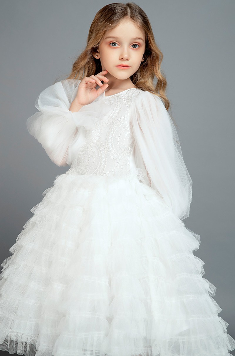 2019 Cute Ruffles Flower Girl Dresses Jewel Neck Sheer Long Sleeve Tulle Girls Formal Gown for Wedding First Communion Dress