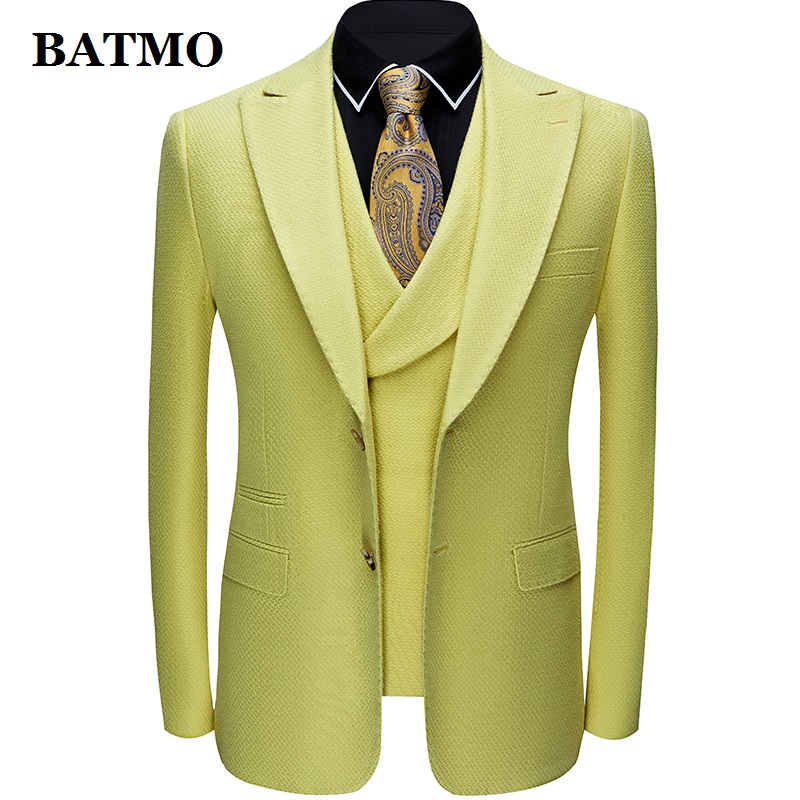BATMO 2020 new arrival high quality casual suits men,male Stage clothes,jackets+pants+vest,1101, Gold
BATMO 2020 new arrival high quality casual suits men,male Stage clothes,jackets+pants+vest,1101, Gold