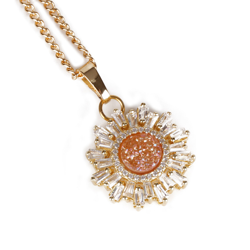 Wholesale- Shining Sun Shape Pendant Necklaces Natural Stone Druzy Rhinestone Necklaces Fashion Style Accessories Gift