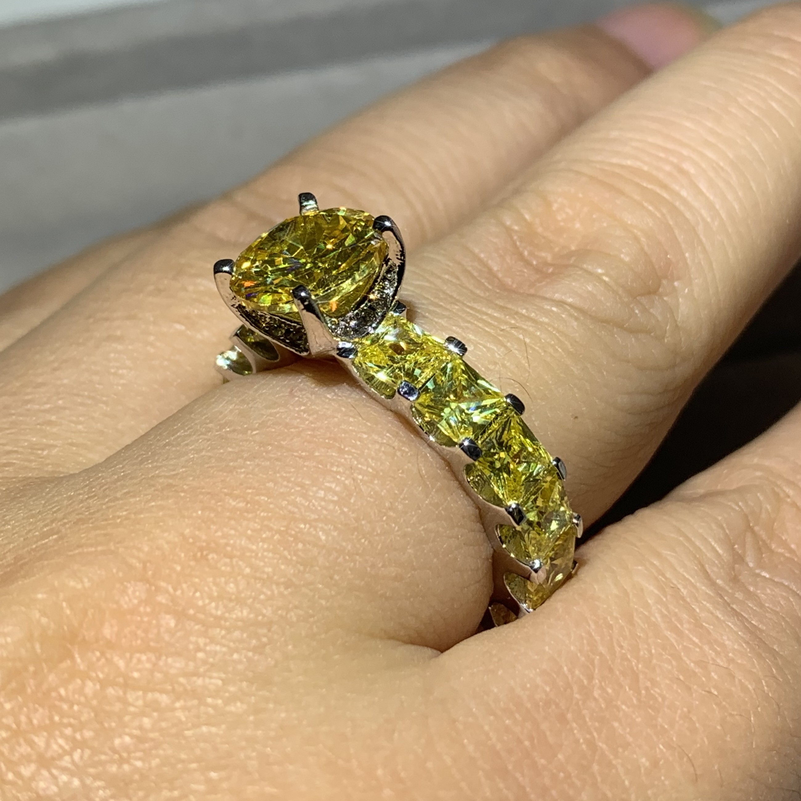 High-Quality Sterg Sier Princess Cut Yellow Topaz CZ Dia Bridal Ring for Women de38