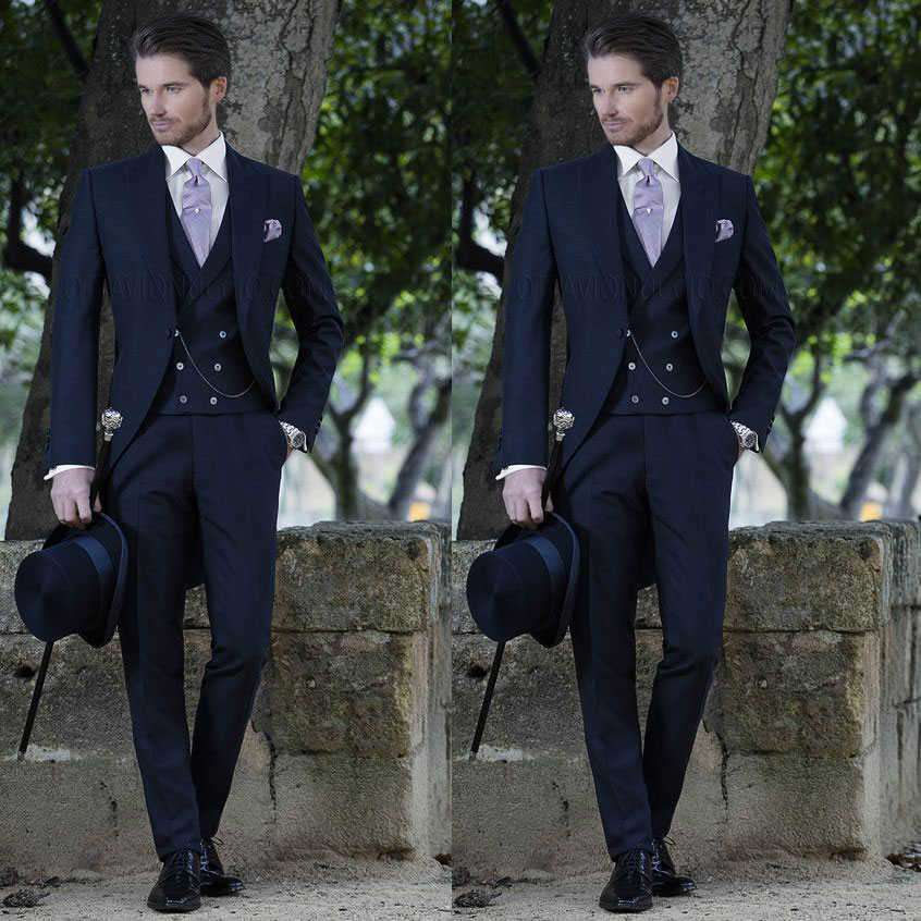 Italy Navy Blue Tailcoat Men Suits for Wedding Groom Tuxedo Man Items Evening Party 3Piece Terno Masculino Costume Homme trajes de hombre, Same as image
Italy Navy Blue Tailcoat Men Suits for Wedding Groom Tuxedo Man Items Evening Party 3Piece Terno Masculino Costume Homme trajes de hombre, Same as image