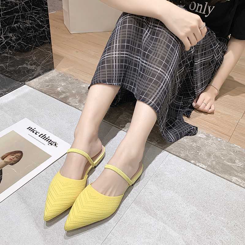 Knit Low Heel Mules Shoes Women Breathable Pointed Toe Slippers Summer Stretch Fabric Closed Toe Sandals Women Half Slippers, Beige
Knit Low Heel Mules Shoes Women Breathable Pointed Toe Slippers Summer Stretch Fabric Closed Toe Sandals Women Half Slippers, Beige