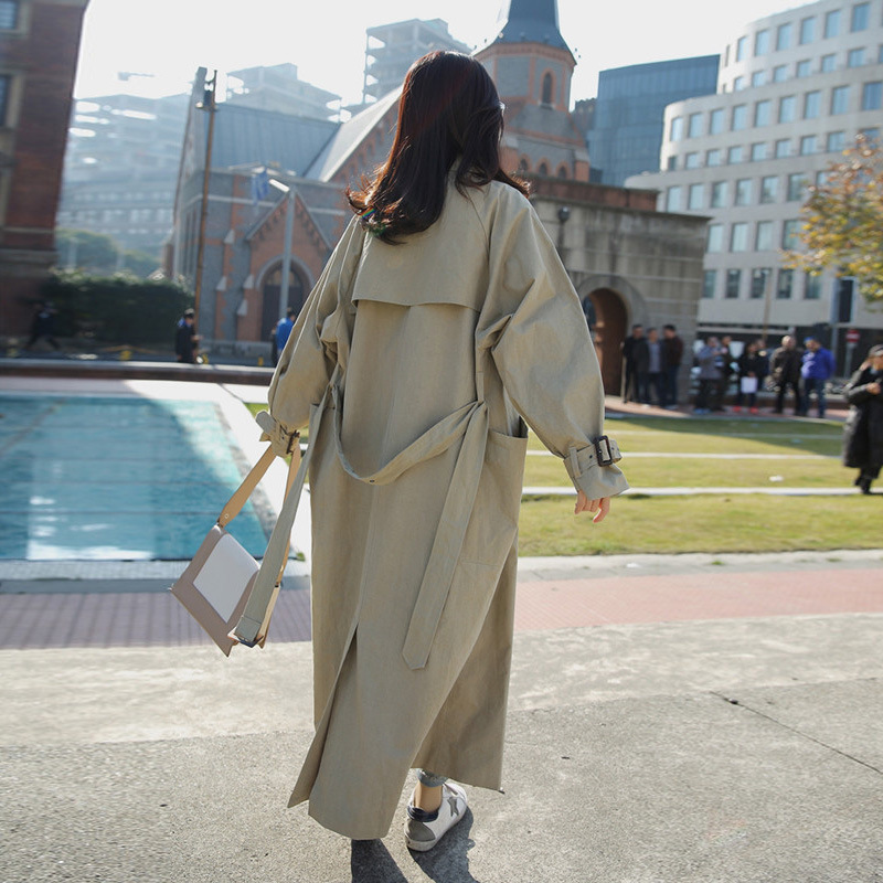 edition of new fund of 2020 autumn long loose dust coat whom British wind over-the-knee overcoat college students wind, Khaki
edition of new fund of 2020 autumn long loose dust coat whom British wind over-the-knee overcoat college students wind, Khaki