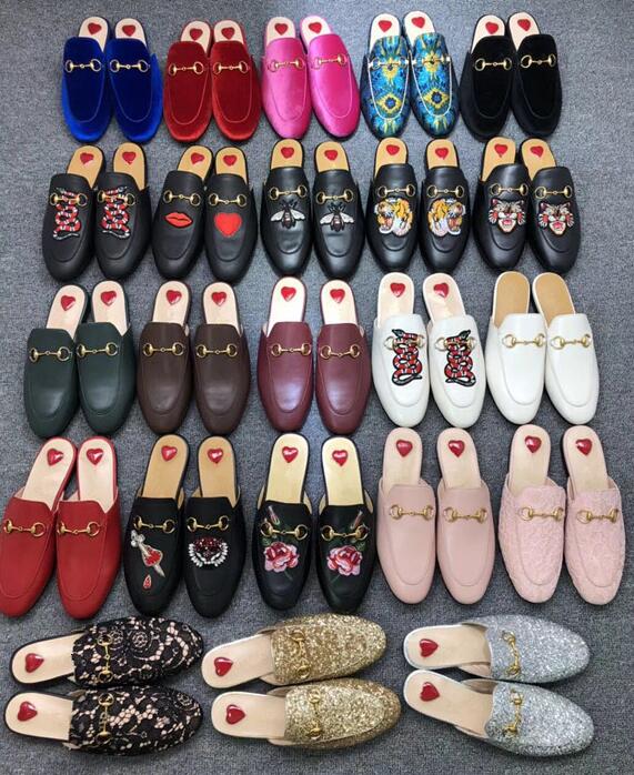 Designer slipper Mens shoes Luxury leather loafer Fashion Men Women s Mullerwith buckle Princetown slippers Ladies Casual Mules Flats 35-46, Blue
Designer slipper Mens shoes Luxury leather loafer Fashion Men Women s Mullerwith buckle Princetown slippers Ladies Casual Mules Flats 35-46, Blue