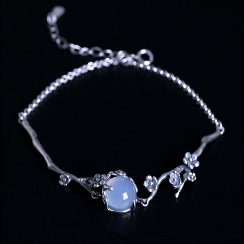 New Ethnic100% 925 Sterling Silver Plum Blossom Bracelets For Women Vintage Style Handmade Jade Bracelet Fine Jewelry
New Ethnic100% 925 Sterling Silver Plum Blossom Bracelets For Women Vintage Style Handmade Jade Bracelet Fine Jewelry