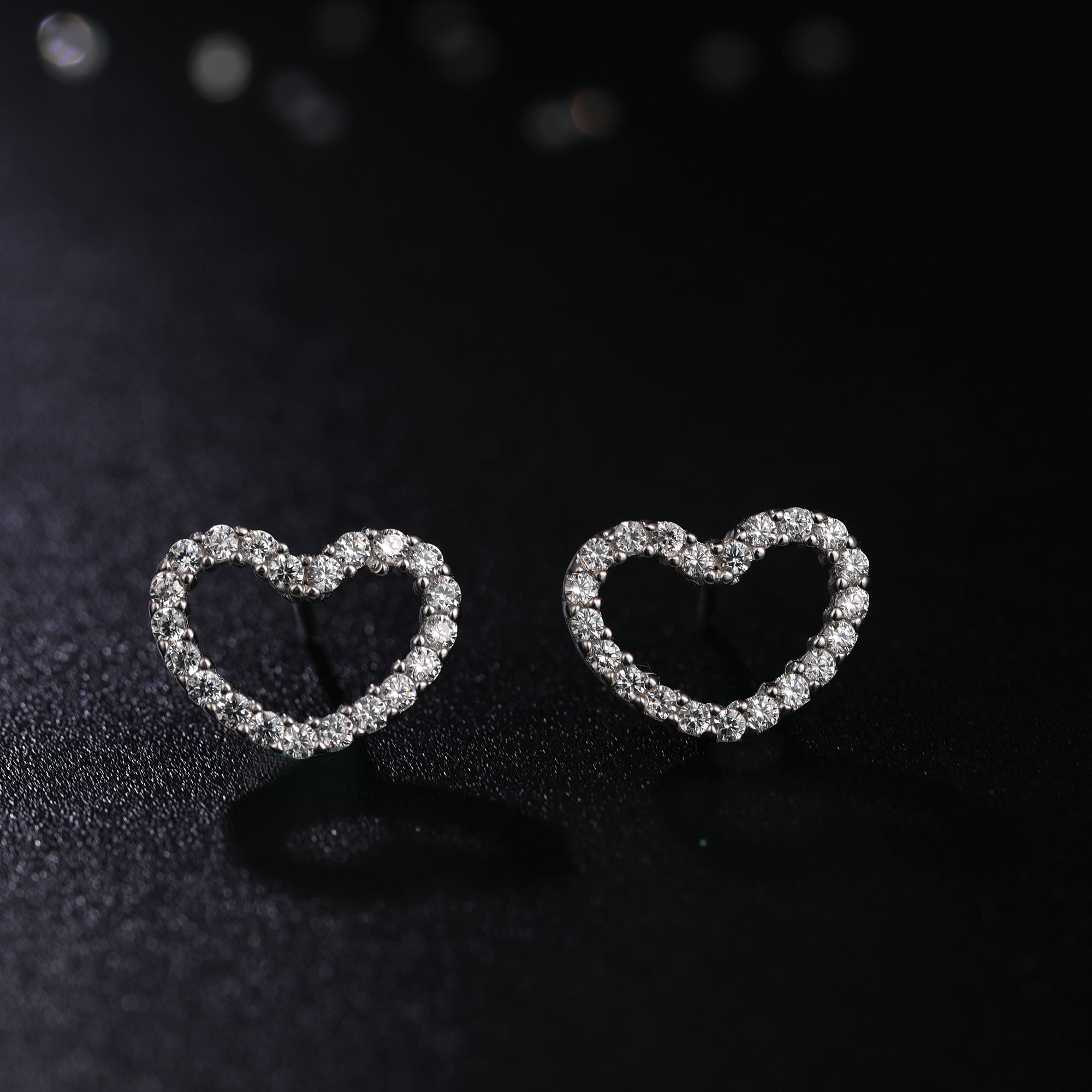 Fashion-925 Sterling Silver Be My Valentine Heart Stud Earrings, Clear CZ Femme Stud-Earrings Jewelry Brincos Fine Jewelry Hollow Heart