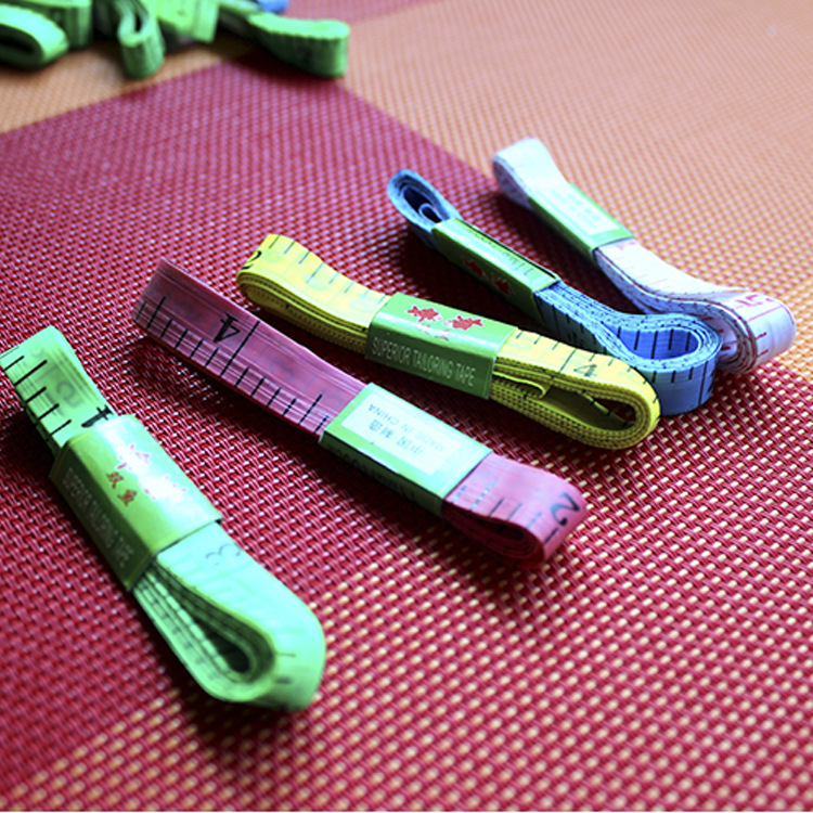 100pcs/lot 1.5m Body Measuring Ruler Sewing Tailor Tape Measure Mini Soft Flat Ruler Centimeter Meter Sewing Measuring Tape Random Color
100pcs/lot 1.5m Body Measuring Ruler Sewing Tailor Tape Measure Mini Soft Flat Ruler Centimeter Meter Sewing Measuring Tape Random Color
