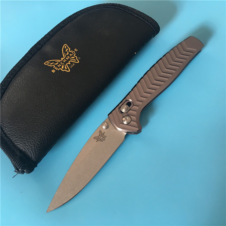 Theone BM781 Folding Knife D2 Drop Point Stone Wash Blade CNC T6061 Aluminum Handle With Leather Bag BENCHMADE 781Pocket EDC Knives
Theone BM781 Folding Knife D2 Drop Point Stone Wash Blade CNC T6061 Aluminum Handle With Leather Bag BENCHMADE 781Pocket EDC Knives