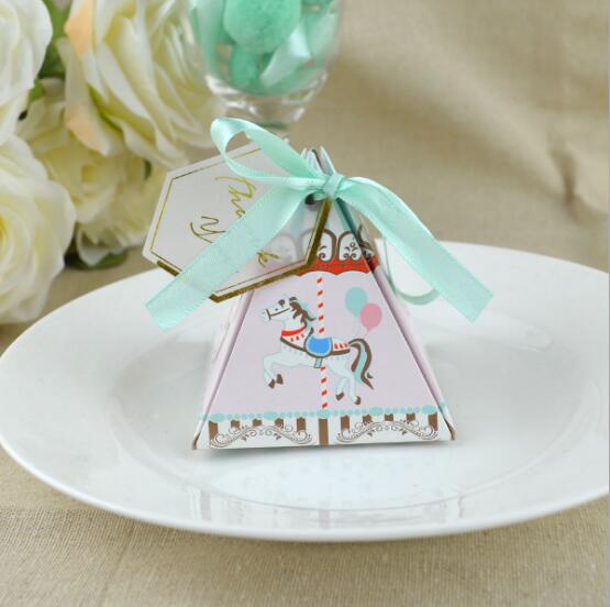 Cute Carousel Style Triangular Pyramid Baby Shower Candy Box Baby Baptism Birthday Party Supplies Gift Box 100pcs