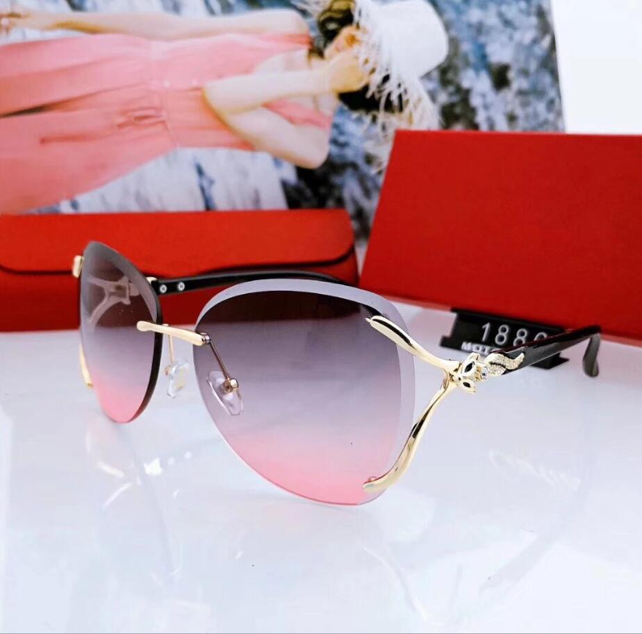 2020 Summer Womens Designer Sunglasses Luxury Woman Sunglasses Adumbral Goggle Glasses UV400 C 1886 3 Color Optional Top Quality with Box