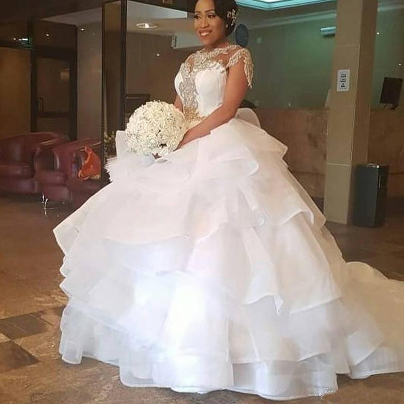 2020 Beaded Ball Gown Wedding Dresses Tiered Skirts Bridal Gowns Organza Ruffles vestidos de novia Custom Size