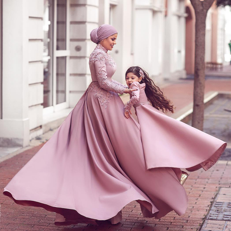 Dusty Pink Muslim Evening Dresses with Detachable Train High Neck Beaded Formal Jumpsuits Dubai Saudi Arabic Prom Gowns