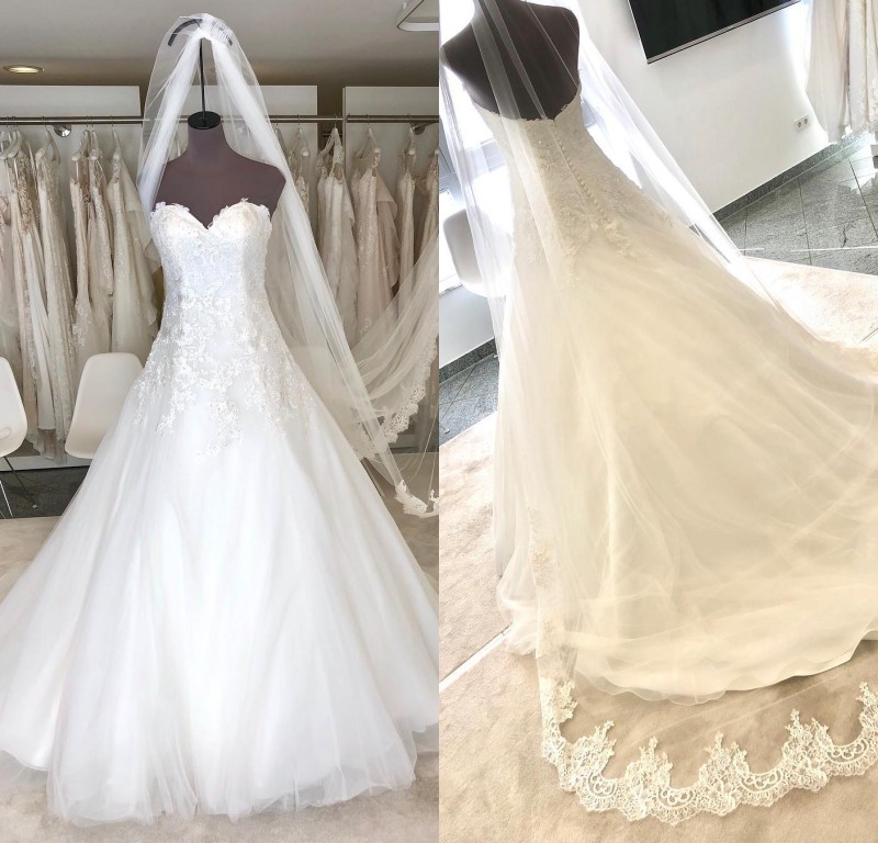Dreamy A Line Wedding Dresses Strapless Applique Rhinestone Wedding Dresses Tulle Sweep Train Bridal Gowns Vestidos De Novia