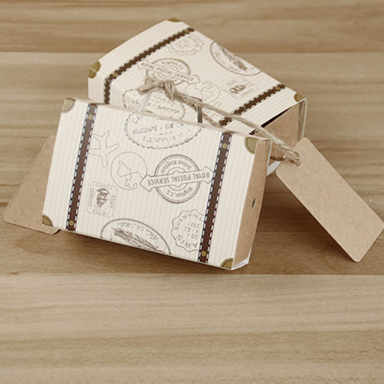 50pcs Unique Travel Trunk Candy Box With Kraft Paper suitcase Gift Tag Rustic Wedding Favors and Gifts Marriage Souvenirs Favour