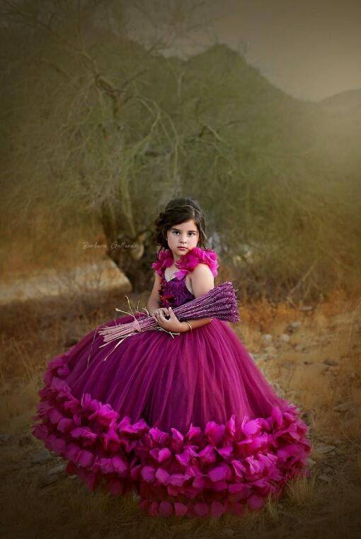 Fuchsia Flower Girl Dresses Lace Beaded V Neck Handmade Flowers Ball Gown Little Kids Birthday Party Wear Cute Girls Pageant Dress