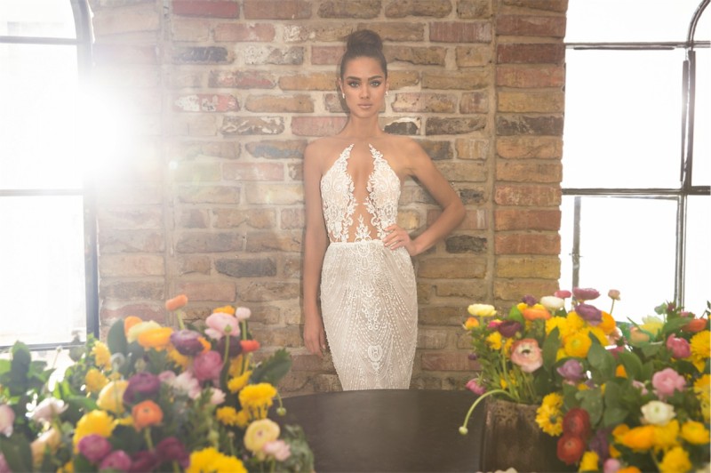 Elihav Sasson 2019 Mermaid Wedding Dresses With Cape Sheer Neck Lace Appliqued Beach Boho Sweep Train Bridal Gowns robe de mariée