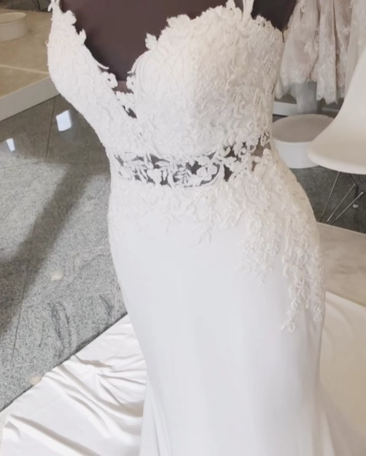 2020 Mermaid Wedding Dresses Lace Applique Satin Wedding Dresses Sweep Train Bridal Gowns Vestidos De Novia