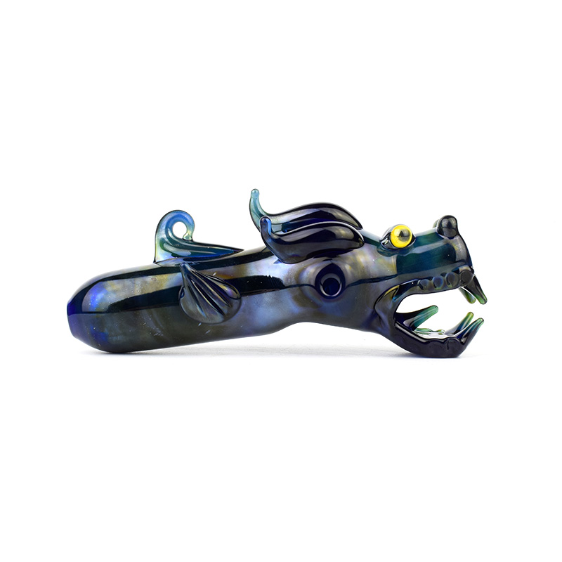 2019 new design high quality glass hand pipe glass smoking pipe spoon pipe Lucky dragon shape
2019 new design high quality glass hand pipe glass smoking pipe spoon pipe Lucky dragon shape