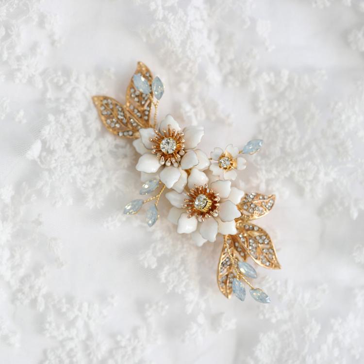 Other Pearl Rhinestones Hairpins Flower Floral Headpieces Headdress Gold Color Hair Pins Clips Bridal Jewelry Wedding Accessories
Other Pearl Rhinestones Hairpins Flower Floral Headpieces Headdress Gold Color Hair Pins Clips Bridal Jewelry Wedding Accessories